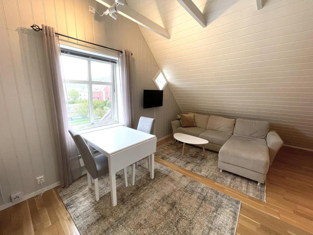 Presttind - Studio Apartment With Free Parking Нарвик Экстерьер фото